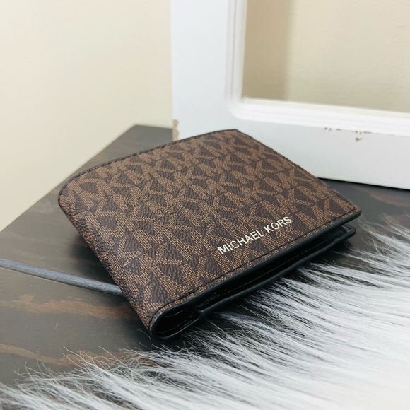 Michael Kors Cooper Billfold Men’s Wallet with Coin Pocket - Picture 4 of 16